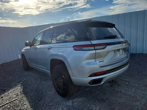 1C4RJHEG4S8768500 2025 JEEP GRAND CHEROKEE - Image 2