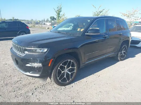 1C4RJHEG5P8754418 2023 JEEP GRAND CHEROKEE - Image 2