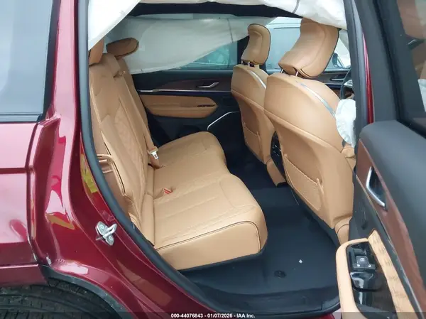 1C4RJHEG5P8823852 2023 JEEP GRAND CHEROKEE - Image 8