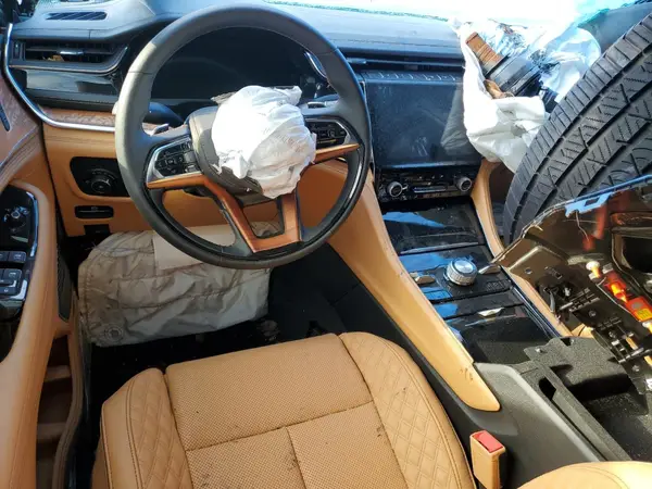 1C4RJHEG5R8593796 2024 JEEP GRAND CHEROKEE - Image 8