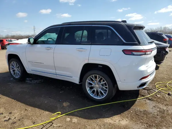 1C4RJHEG5S8676988 2025 JEEP GRAND CHEROKEE - Image 2