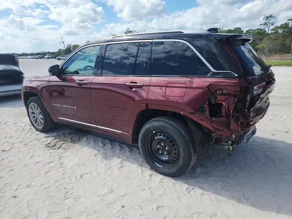 1C4RJHEG7P8876309 2023 JEEP GRAND CHEROKEE - Image 2