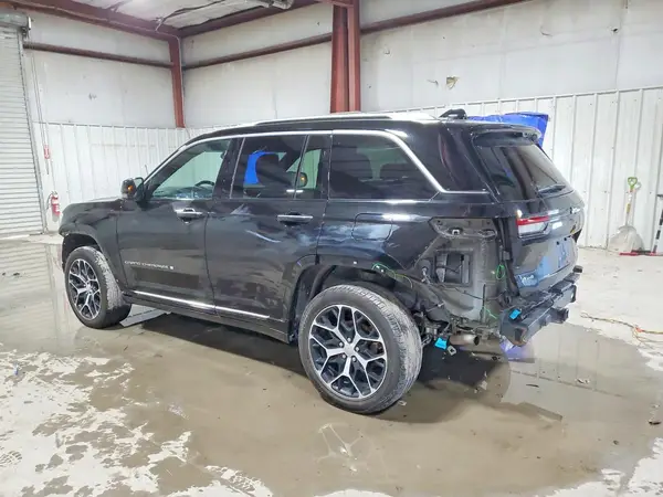 1C4RJHEG7R8938200 2024 JEEP GRAND CHEROKEE - Image 2
