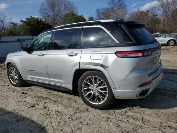 1C4RJHEG8R8954017 2024 JEEP GRAND CHEROKEE - Image 2