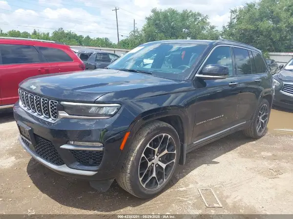 1C4RJHEG8S8659554 2025 JEEP GRAND CHEROKEE - Image 2