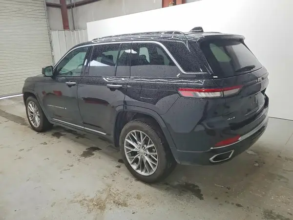 1C4RJHEG8S8742322 2025 JEEP GRAND CHEROKEE - Image 2