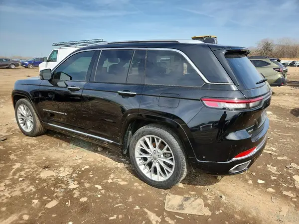 1C4RJHEG9PC575246 2023 JEEP GRAND CHEROKEE - Image 2