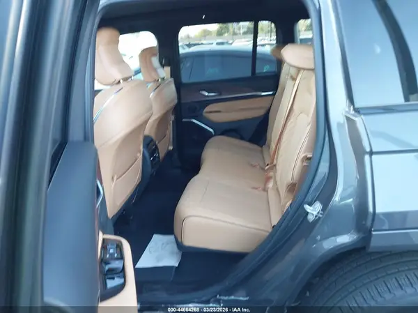 1C4RJHEG9S8670823 2025 JEEP GRAND CHEROKEE - Image 8