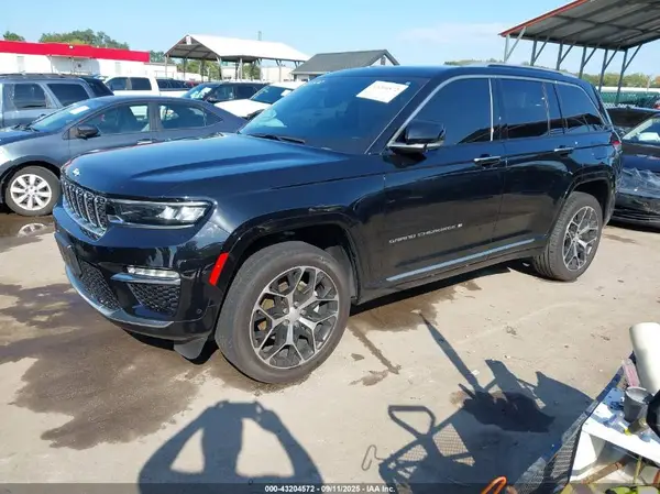 1C4RJHEGXPC543650 2023 JEEP GRAND CHEROKEE - Image 2