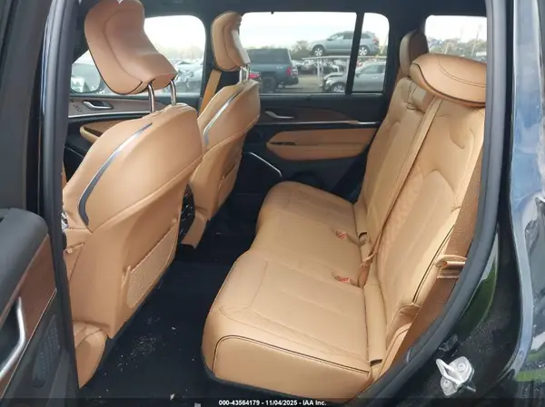 1C4RJHEGXR8944833 2024 JEEP GRAND CHEROKEE - Image 8