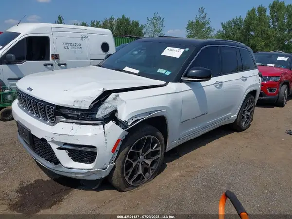 1C4RJHET1N8585461 2022 JEEP GRAND CHEROKEE - Image 2