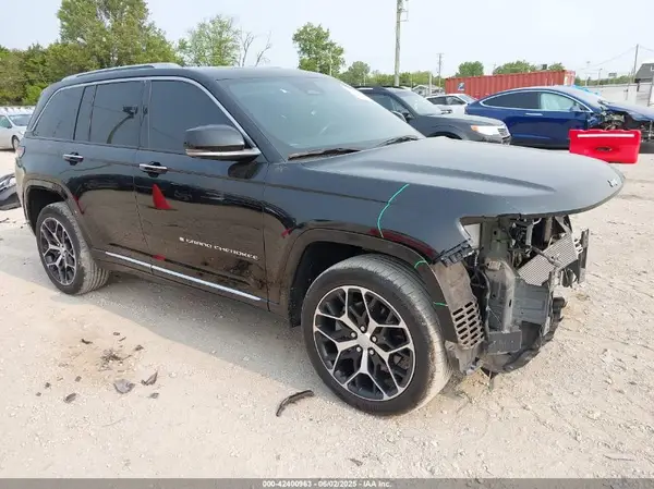 1C4RJHET5N8510388 2022 JEEP GRAND CHEROKEE - Image 1
