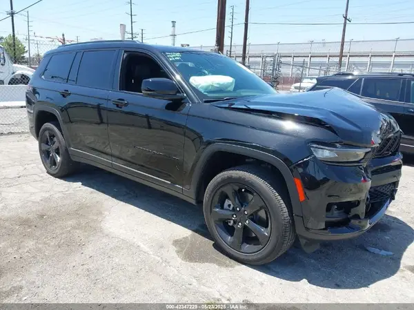 1C4RJJAG0R8601865 2024 JEEP GRAND CHEROKEE - Image 1