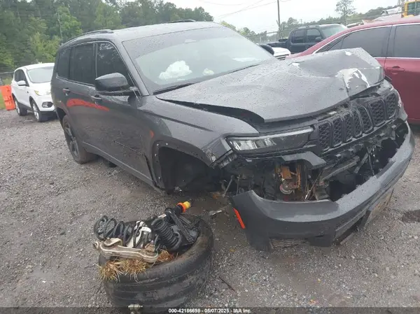 1C4RJJAG4P8836508 2023 JEEP GRAND CHEROKEE - Image 1
