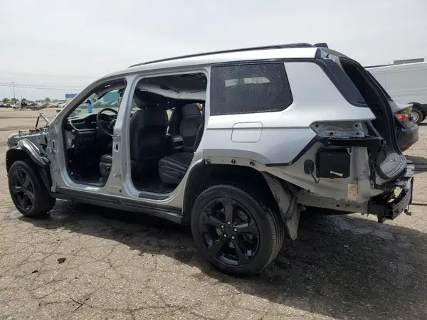 1C4RJJAG9P8901465 2023 JEEP GRAND CHEROKEE - Image 2