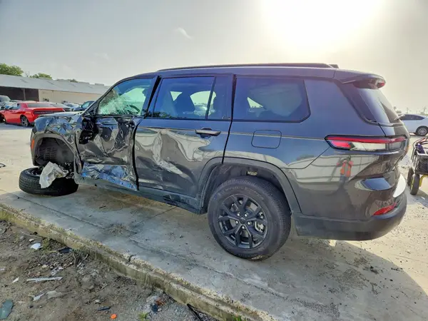 1C4RJJAG9S8720195 2025 JEEP GRAND CHEROKEE - Image 2