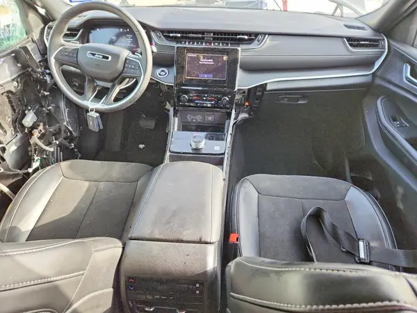 1C4RJJAG9S8720195 2025 JEEP GRAND CHEROKEE - Image 8