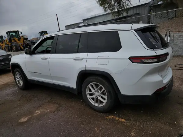 1C4RJJAGXP8843303 2023 JEEP GRAND CHEROKEE - Image 2