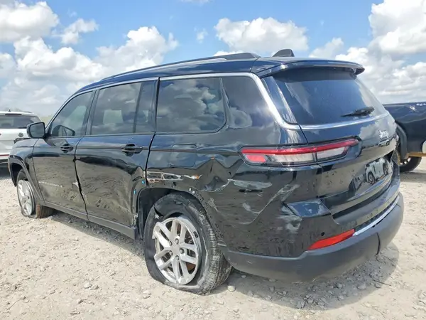 1C4RJJAGXP8901832 2023 JEEP GRAND CHEROKEE - Image 2