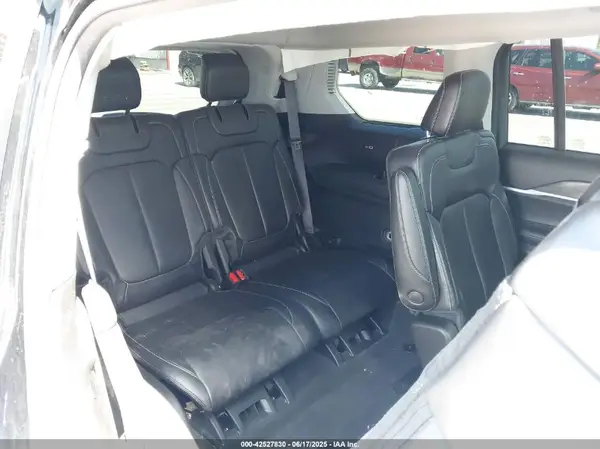 1C4RJJBG2P8811864 2023 JEEP GRAND CHEROKEE - Image 8