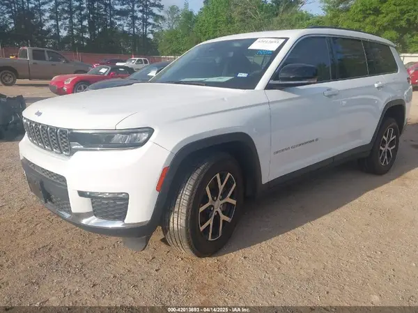 1C4RJJBGXP8843705 2023 JEEP GRAND CHEROKEE - Image 2