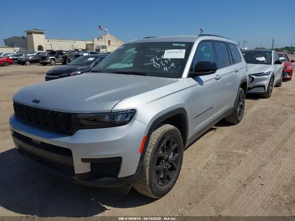 1C4RJKAG0R8507989 2024 JEEP GRAND CHEROKEE - Image 2