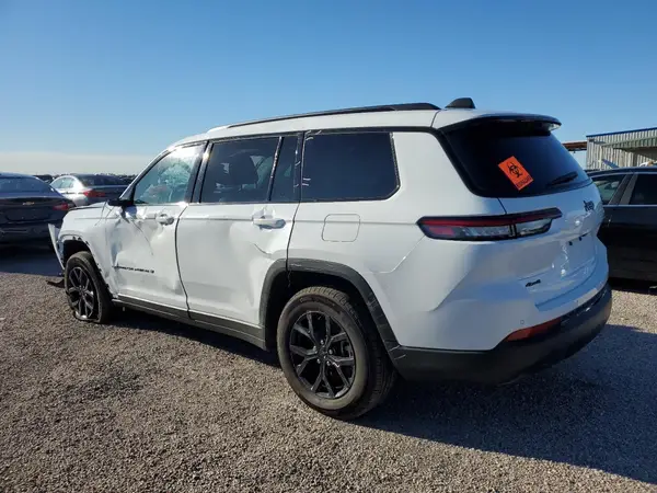 1C4RJKAG0R8508124 2024 JEEP GRAND CHEROKEE - Image 2