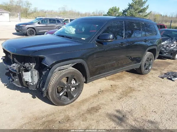 1C4RJKAG0R8570834 2024 JEEP GRAND CHEROKEE - Image 2