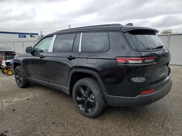 1C4RJKAG0R8945878 2024 JEEP GRAND CHEROKEE - Image 2