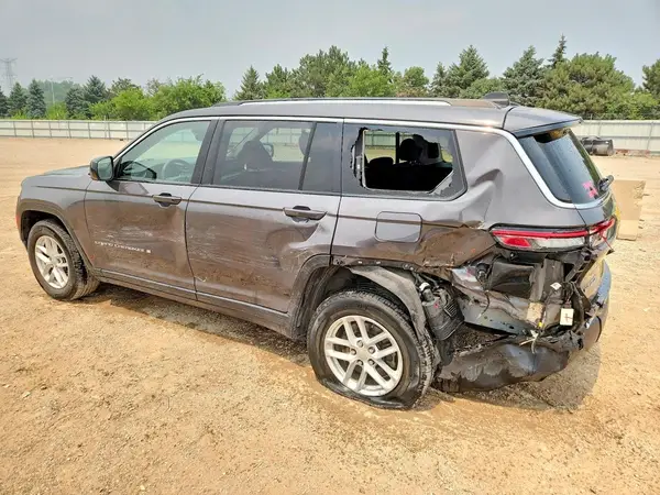 1C4RJKAG1P8768271 2023 JEEP GRAND CHEROKEE - Image 2