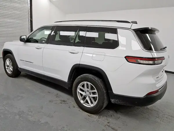 1C4RJKAG1P8845575 2023 JEEP GRAND CHEROKEE - Image 2