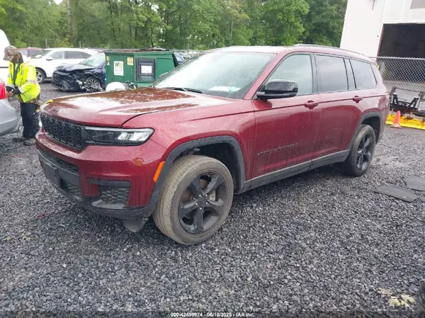 1C4RJKAG1P8853188 2023 JEEP GRAND CHEROKEE - Image 2
