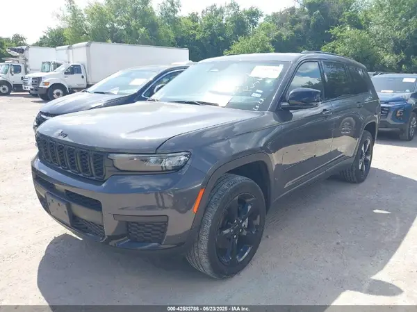 1C4RJKAG1P8881637 2023 JEEP GRAND CHEROKEE - Image 2