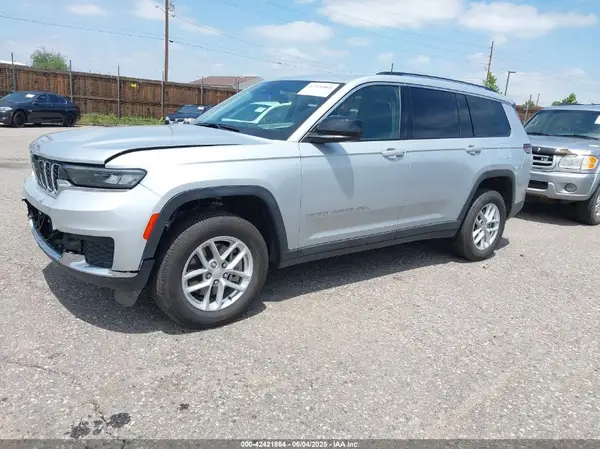 1C4RJKAG1P8894730 2023 JEEP GRAND CHEROKEE - Image 2