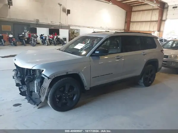1C4RJKAG1P8899412 2023 JEEP GRAND CHEROKEE - Image 2