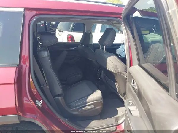 1C4RJKAG2P8861266 2023 JEEP GRAND CHEROKEE - Image 8