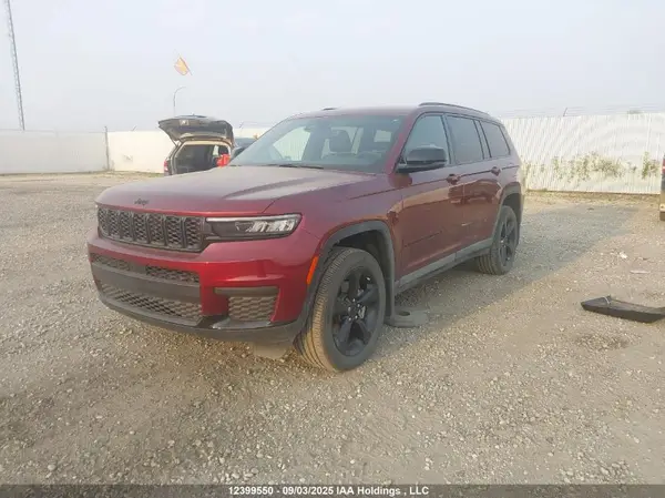 1C4RJKAG2R8513681 2024 JEEP GRAND CHEROKEE - Image 2