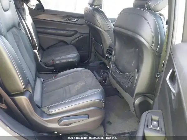 1C4RJKAG2R8933862 2024 JEEP GRAND CHEROKEE - Image 8