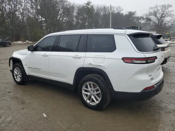 1C4RJKAG2R8947048 2024 JEEP GRAND CHEROKEE - Image 2