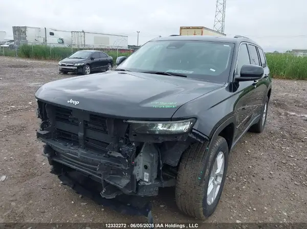 1C4RJKAG3P8866315 2023 JEEP GRAND CHEROKEE - Image 2