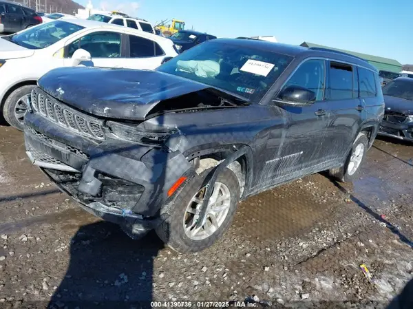 1C4RJKAG3R8513852 2024 JEEP GRAND CHEROKEE - Image 2