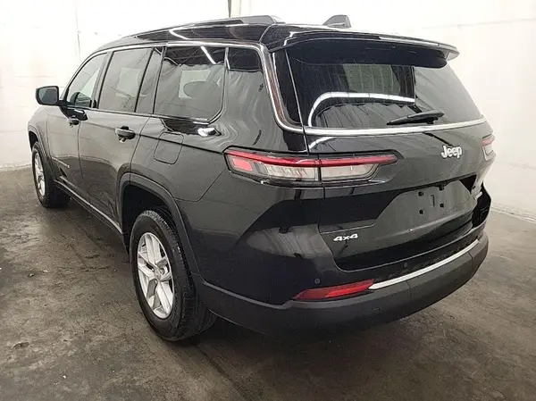 1C4RJKAG3R8556040 2024 JEEP GRAND CHEROKEE - Image 2