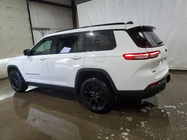 1C4RJKAG3R8559939 2024 JEEP GRAND CHEROKEE - Image 2