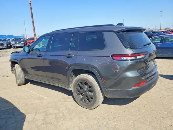 1C4RJKAG3R8562498 2024 JEEP GRAND CHEROKEE - Image 2
