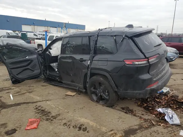 1C4RJKAG3R8587191 2024 JEEP GRAND CHEROKEE - Image 2