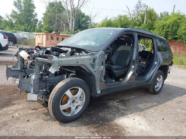1C4RJKAG3S8683070 2025 JEEP GRAND CHEROKEE - Image 2