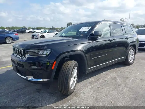 1C4RJKAG4P8829516 2023 JEEP GRAND CHEROKEE - Image 2