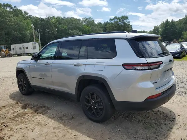 1C4RJKAG4R8535598 2024 JEEP GRAND CHEROKEE - Image 2
