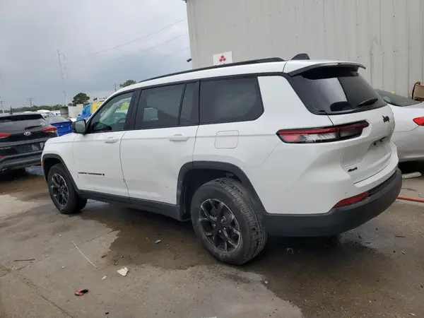 1C4RJKAG4R8570092 2024 JEEP GRAND CHEROKEE - Image 2