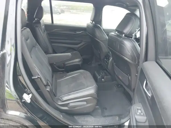 1C4RJKAG4R8581402 2024 JEEP GRAND CHEROKEE - Image 8